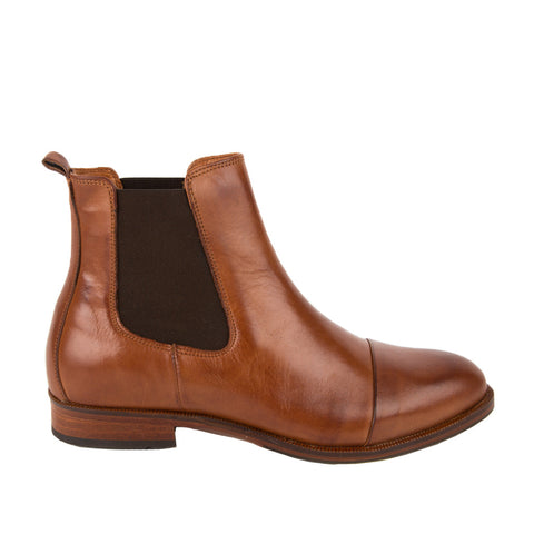 Ten Points Diana Chelsea Boot in Cognac Leather
