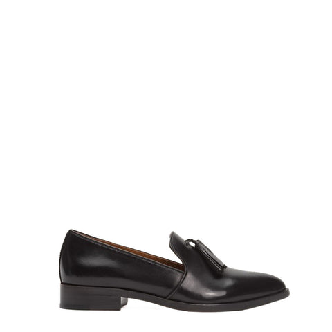 Frye Erica Venetian Loafer in Black